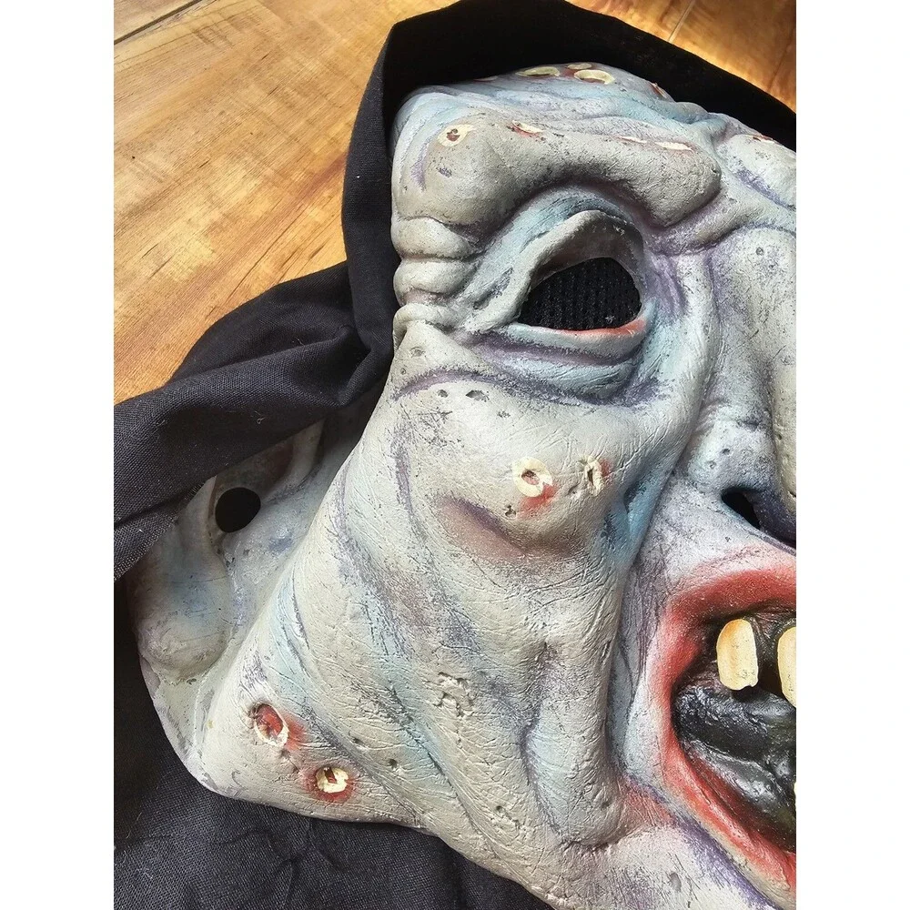 2005 Paper Magic Group Halloween Mask Monster Large Zombie